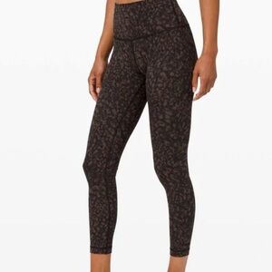 Lululemon brown Wild Thing camo Wunder Under High- Rise Legging  7/8 25”